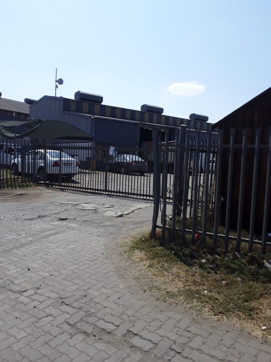 Commercial Property for Sale in Zinniaville North West